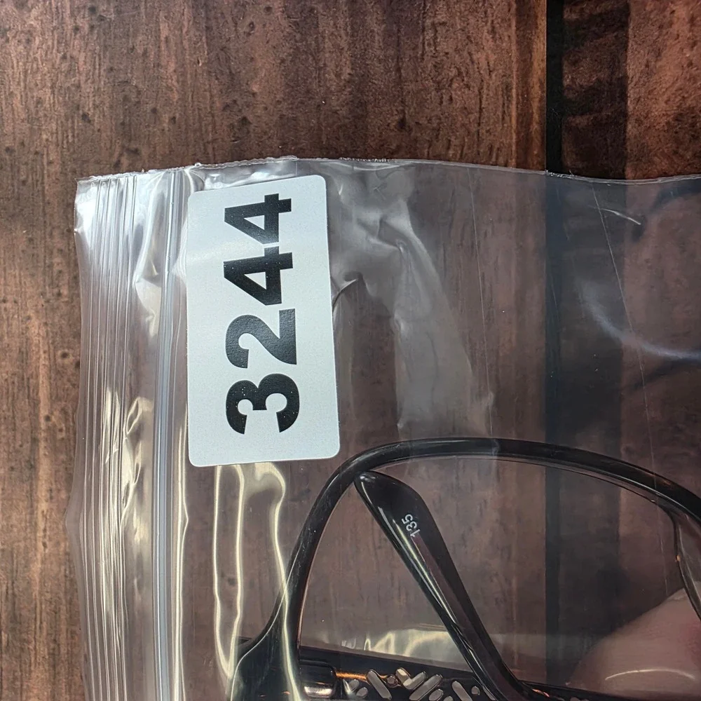 Gloria Vanderbilt 2002 Brown Cat Eye Eyeglasses Zyloware 183 Rose Gold Temples
